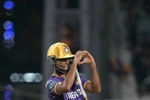 KKR vs SRH Key Battles: Can Narine Stop Travis Head at Eden Gardens?